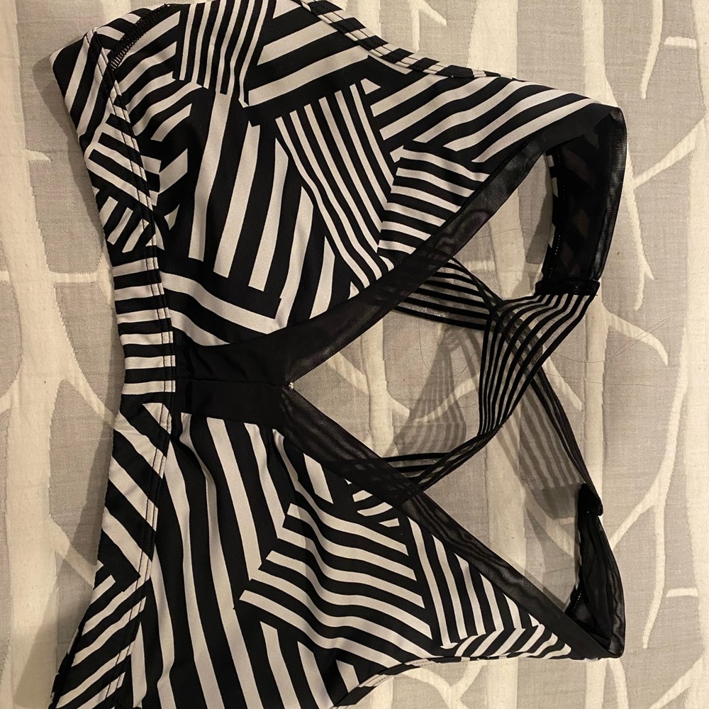Victoria secret active bra